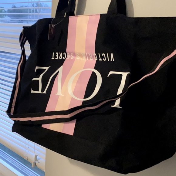 victoria's secret weekender tote